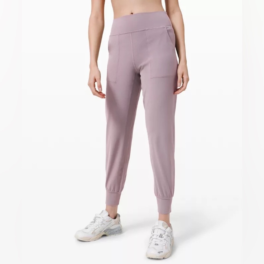 Lululemon Align Jogger 28"